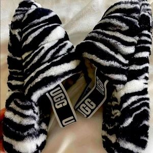 UGG Logo Women Platform Slide Size 8 Zebra Ugg Slippers